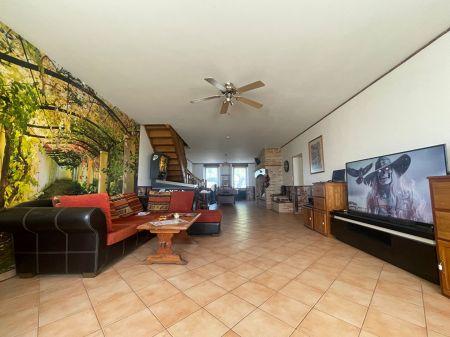 Location - Maison - 4 pièces - 157.27 m² - st Etienne De Tulmont