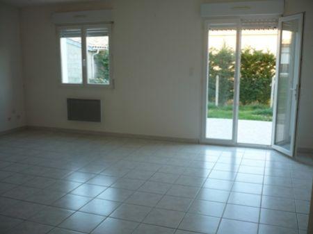 Location - Maison - 5 pièces - 95.00 m² - st Etienne De Tulmont