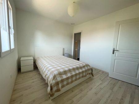 Location - Maison - 4 pièces - 101.00 m² - montauban