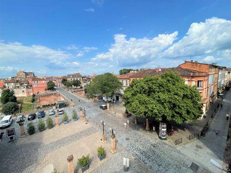 Location - Appartement - 4 pièces - 149.24 m² - montauban