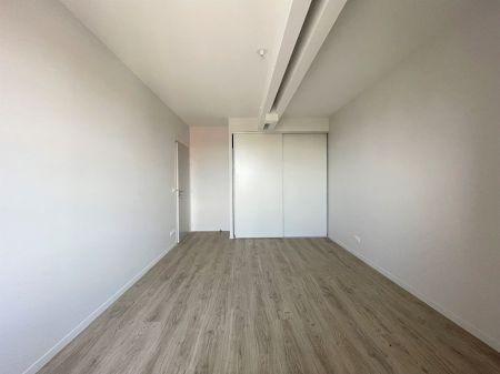 Location - Appartement - 4 pièces - 149.24 m² - montauban
