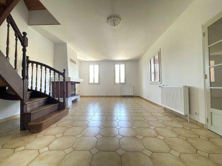 Location - Maison - 5 pièces - 162.60 m² - montauban