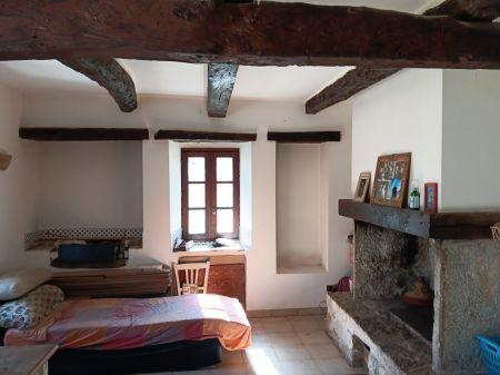 Vente - Maison - 4 pièces - 85.00 m² - puylaroque