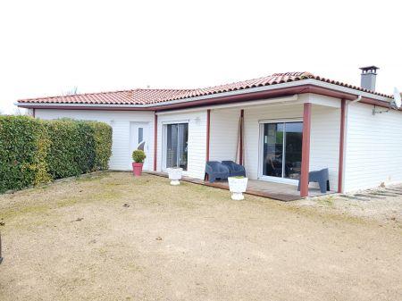 Vente - Maison - 4 pièces - 104.20 m² - puycelsi