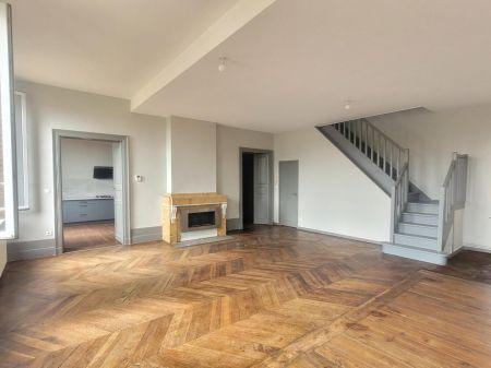 Vente - Appartement - 6 pièces - 158.00 m² - castelsarrasin